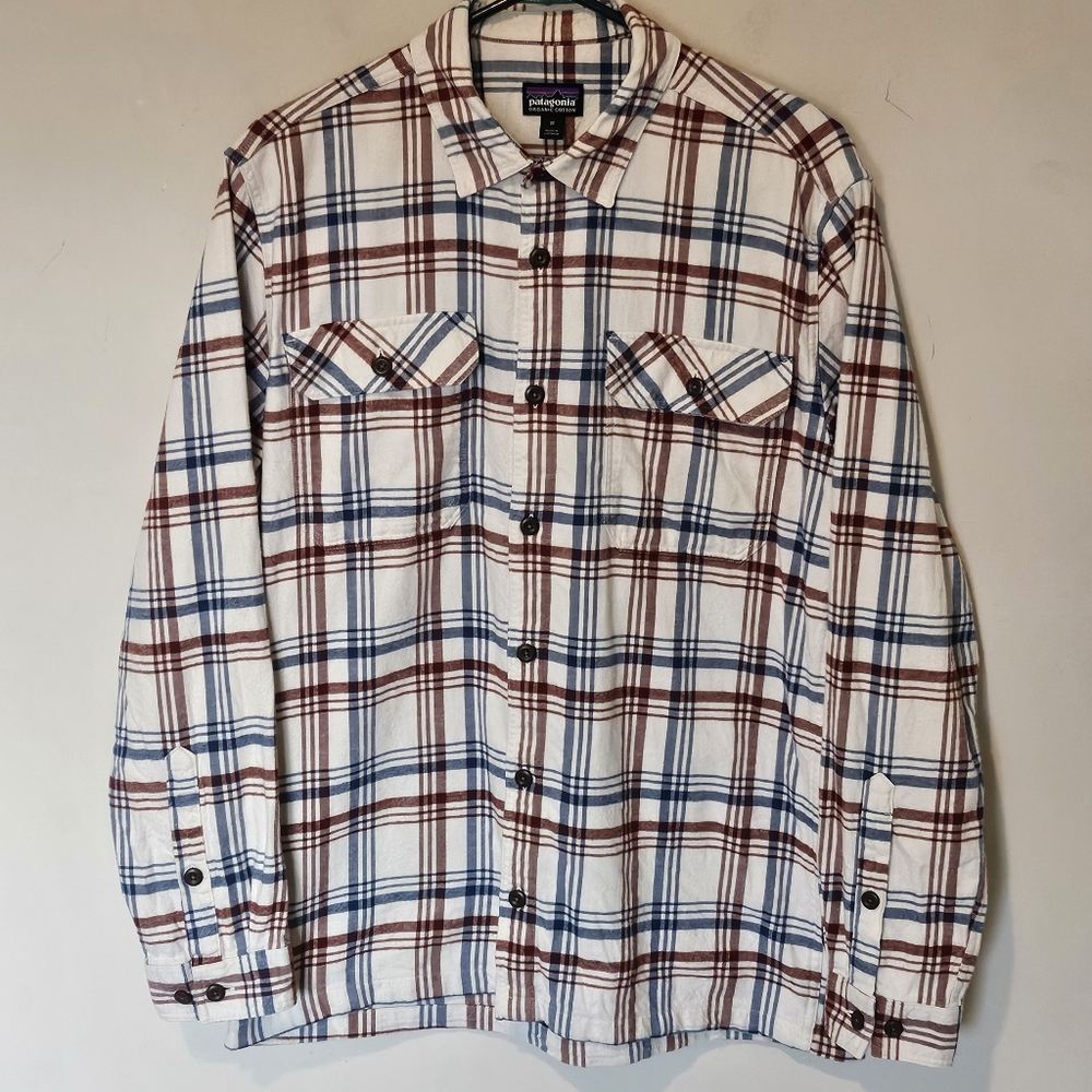Patagonia Fjord Flannel Shirt  - 100% Organic Cotton - Size Medium